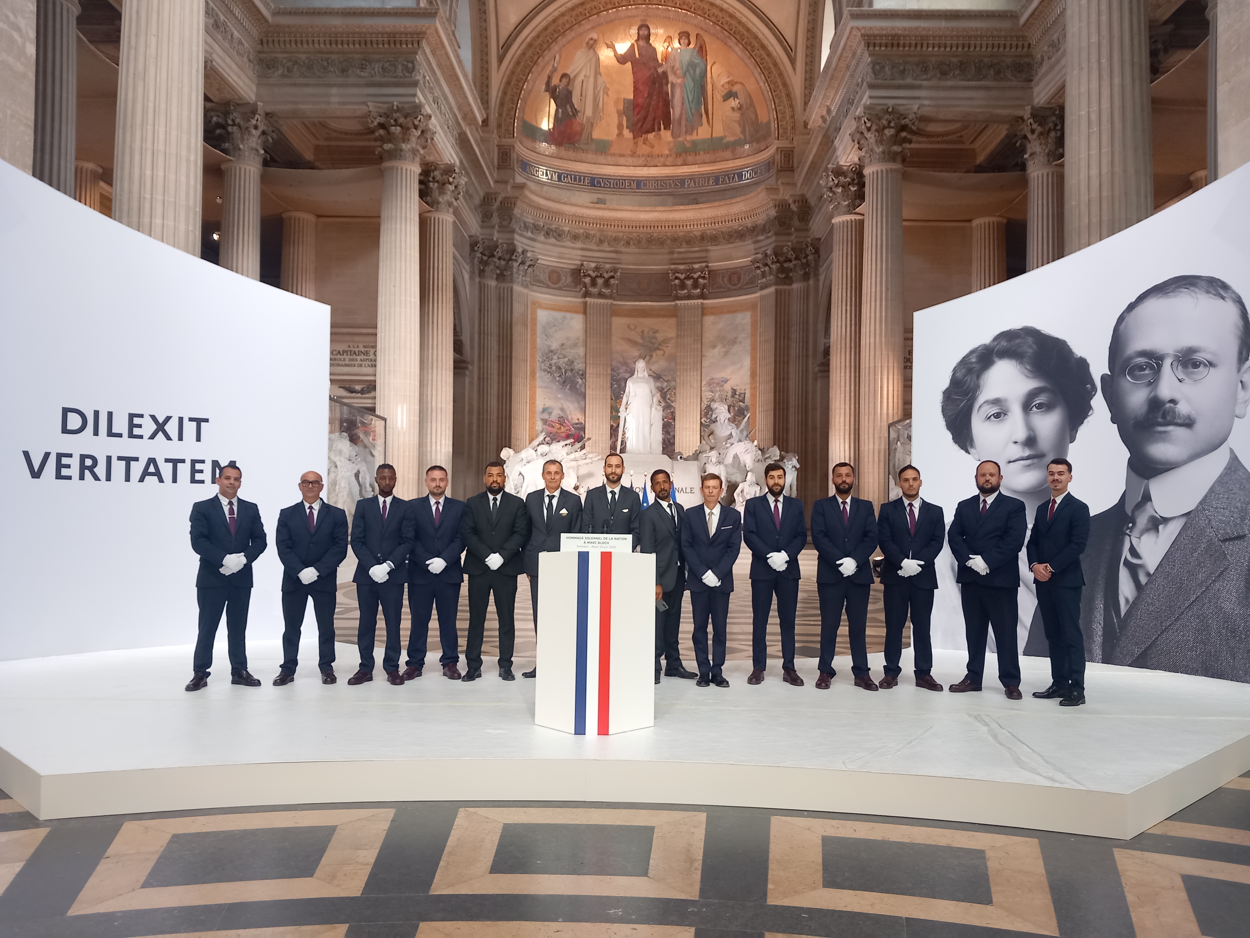 Equipe OGF à la Panthéonisation de Marc Bloch
